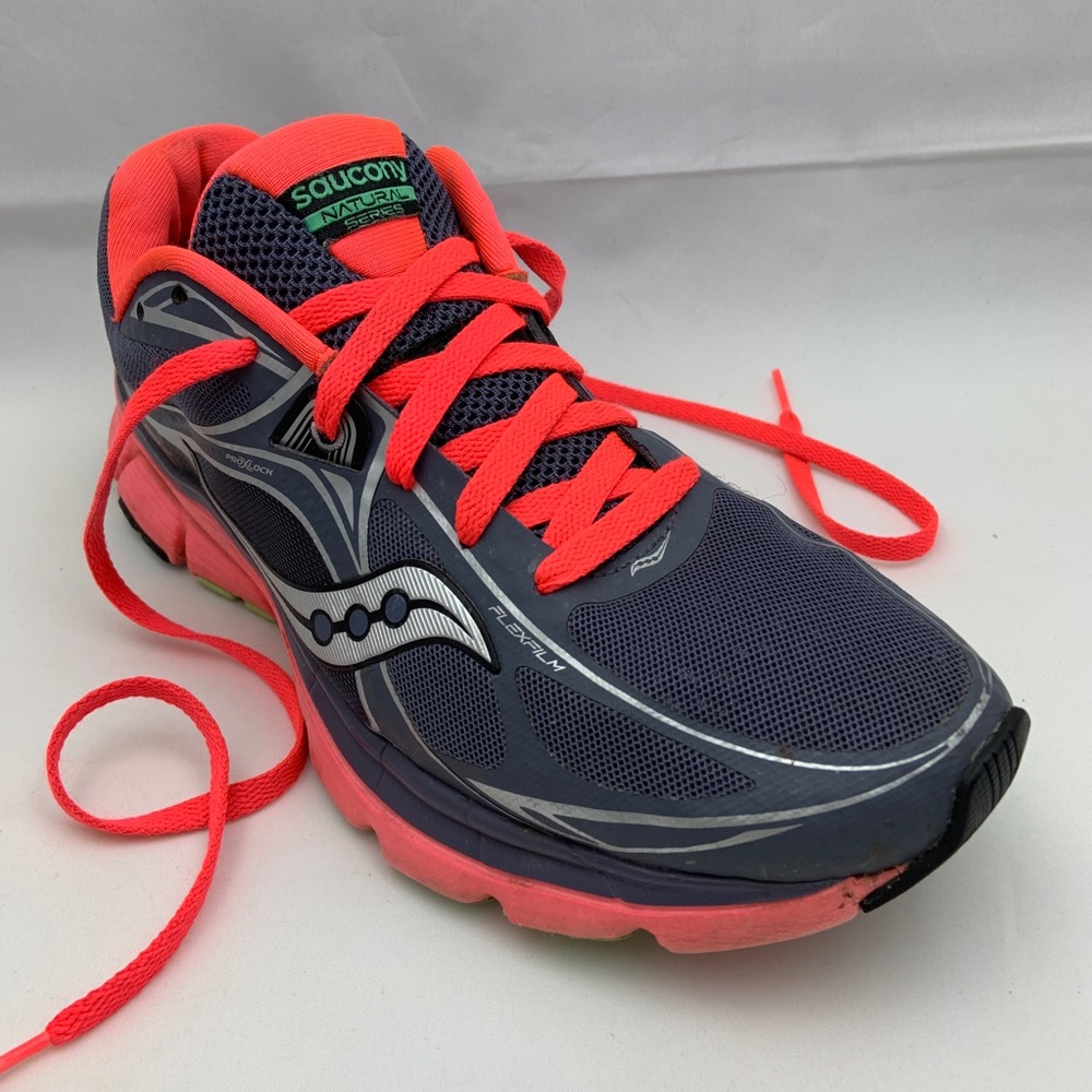SAUCONY Sneakers